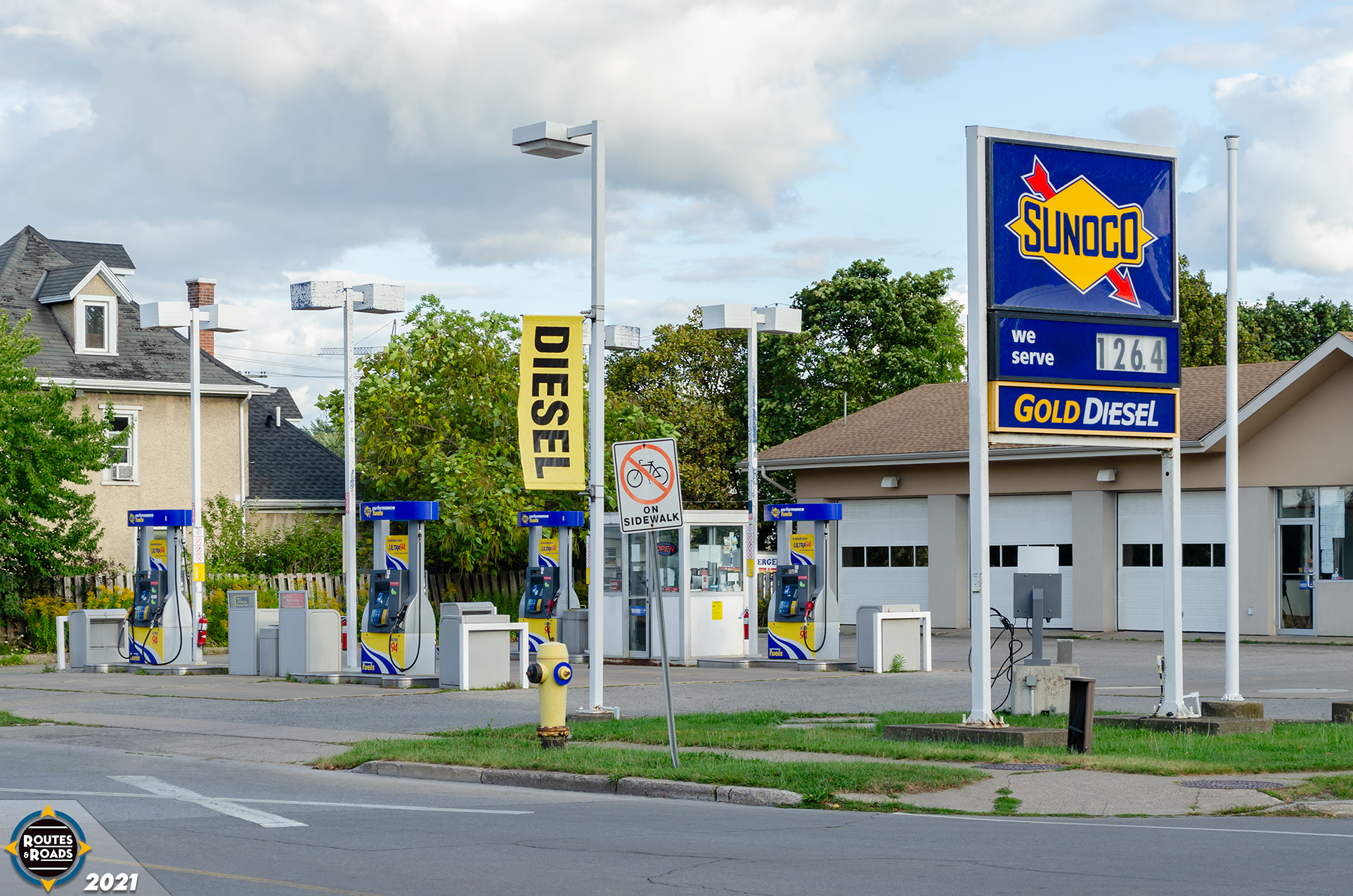 The former solo Canadian Sunoco gas station in Port Colborne, at Fielden Avenue and Clarence Street. This station was demolished in early 2023 and the sole Sunoco gas station location was moved to North Bay.